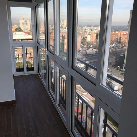 Алюминиевые остекление